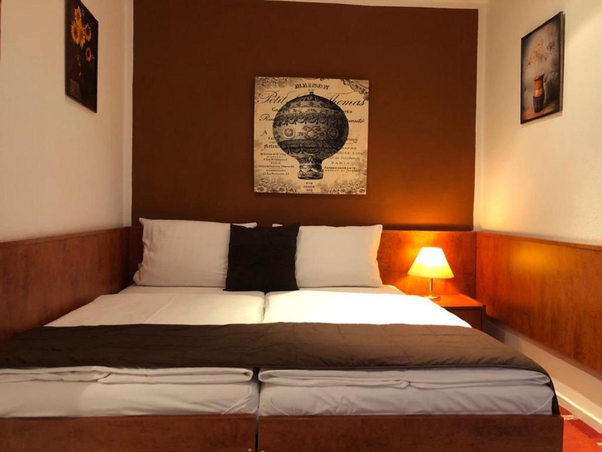 Apartmenthaus Цойтен Екстериор снимка