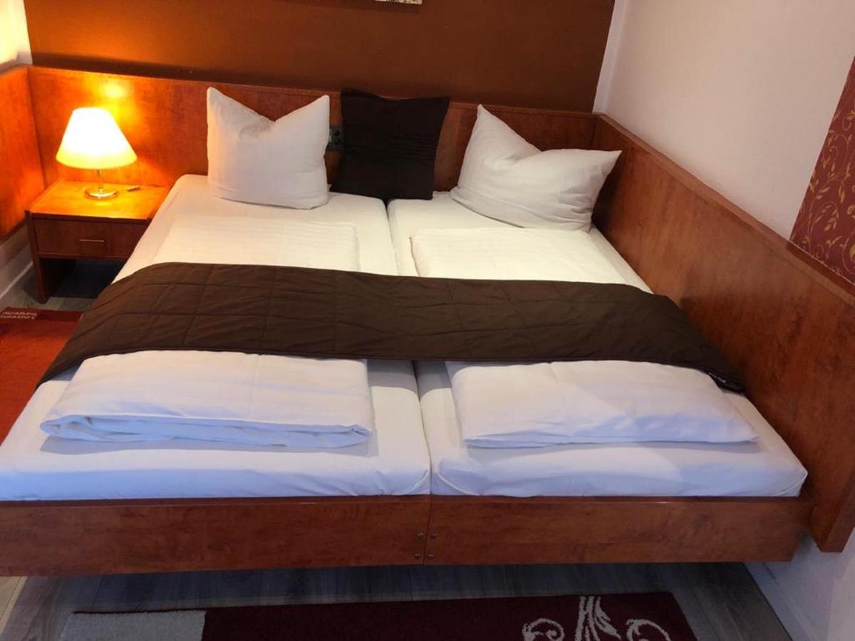 Apartmenthaus Цойтен Екстериор снимка