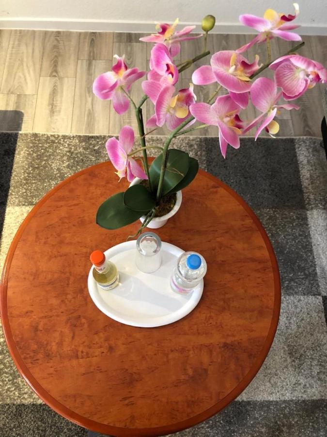 Apartmenthaus Цойтен Екстериор снимка