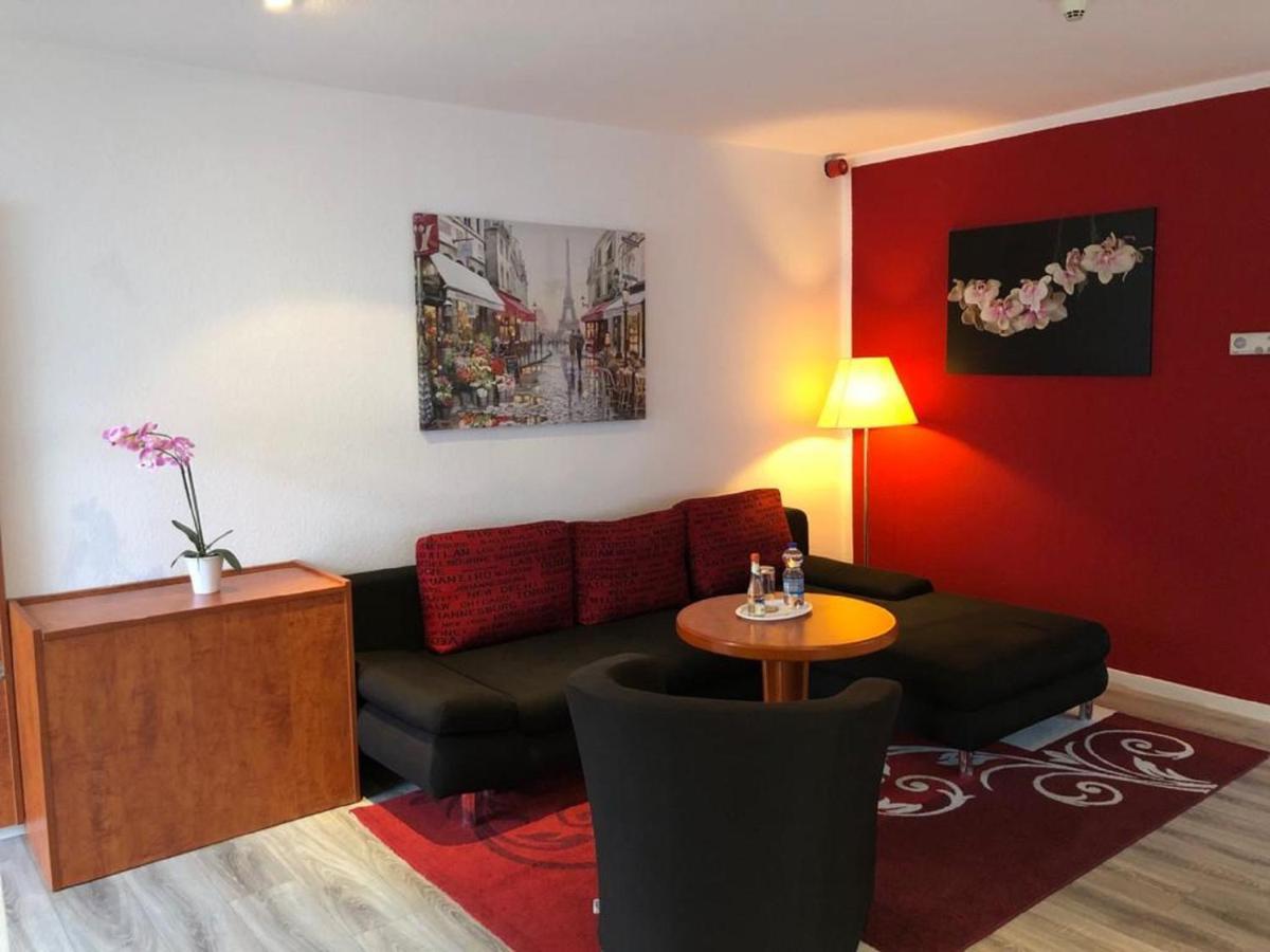 Apartmenthaus Цойтен Екстериор снимка