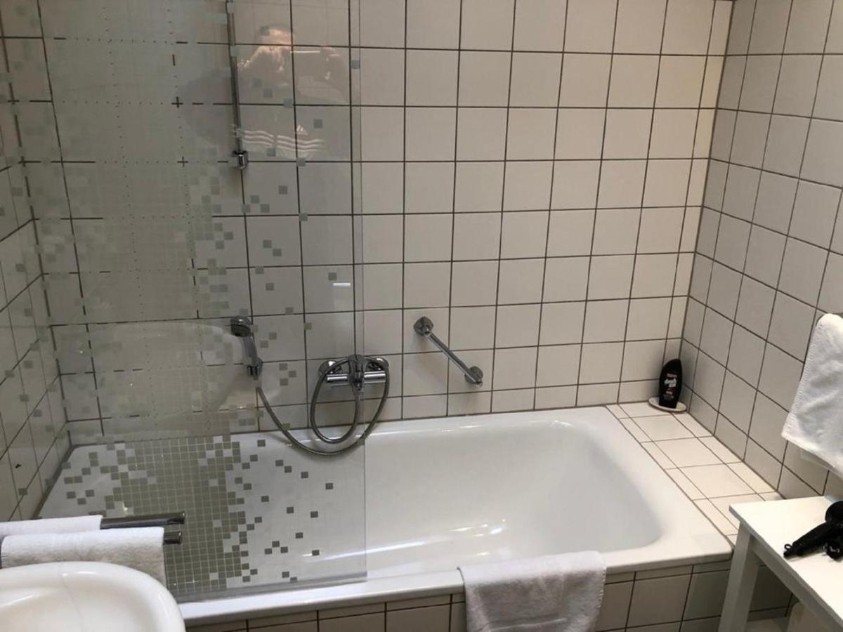 Apartmenthaus Цойтен Екстериор снимка